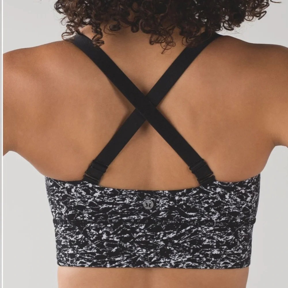 NWT Lululemon Both Ways Bra Iced Wave White Black size 4 - Picture 4 of 14